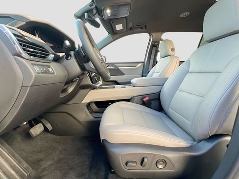 New 2026 GMC Acadia Elevation w/ Elevation Premium Package image 15