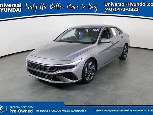 Certified 2025 Hyundai Elantra SEL image 1