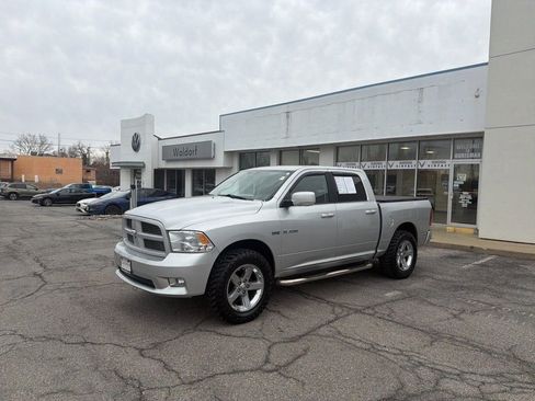 Used 2010 Dodge Ram 1500 Truck Sport image 9