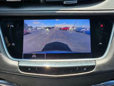 Used 2023 Cadillac XT6 Luxury FWD image 23