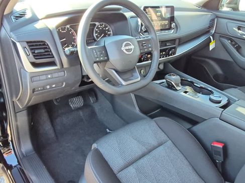 New 2026 Nissan Rogue SV w/ Cold Weather Package image 11