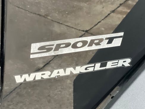 Used 2014 Jeep Wrangler Sport image 21