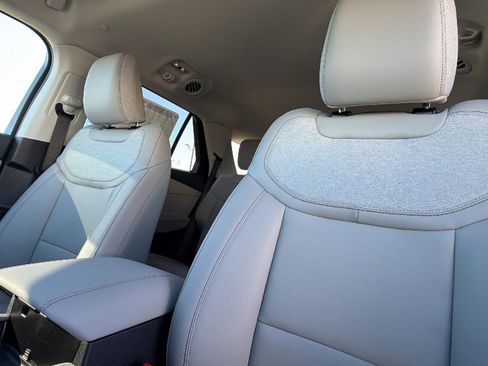 New 2026 Ford Explorer Active w/ Active Comfort Package image 11