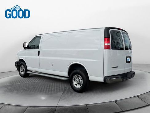 Used 2024 Chevrolet Express 2500 w/ Driver Convenience Package image 3