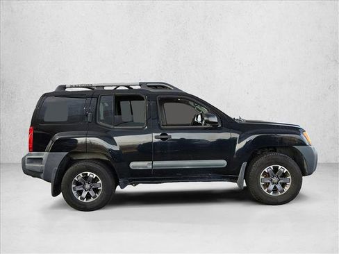 Used 2014 Nissan Xterra PRO-4X w/ Pro-4x Leather Package image 4