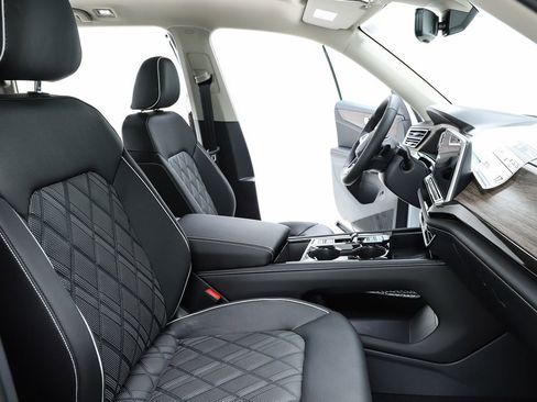 New 2026 Volkswagen Atlas SEL Premium R-Line image 75