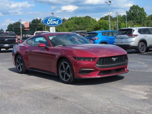 Certified 2025 Ford Mustang Coupe RWD image 2