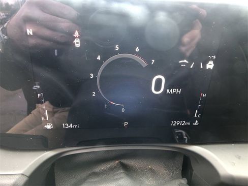 Certified 2024 Buick Encore GX Avenir w/ Avenir Technology Package image 15