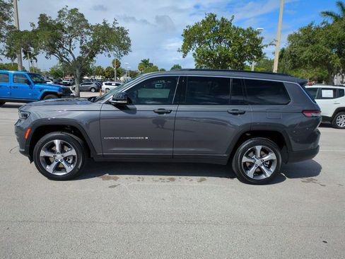 New 2025 Jeep Grand Cherokee L Limited w/ Luxury Tech Group II AWD/4WD image 8
