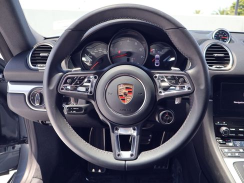 Certified 2025 Porsche 718 Cayman S RWD image 15