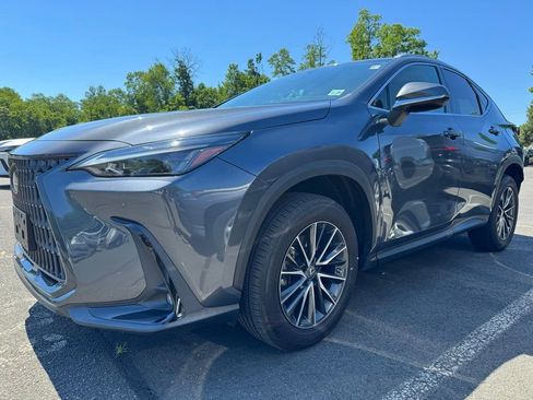 Used 2023 Lexus NX 350 AWD image 2
