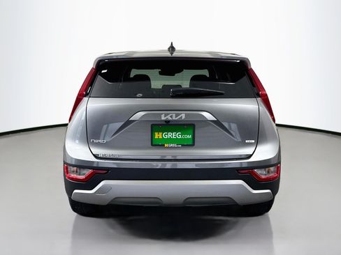 Used 2026 Kia Niro LX FWD image 8