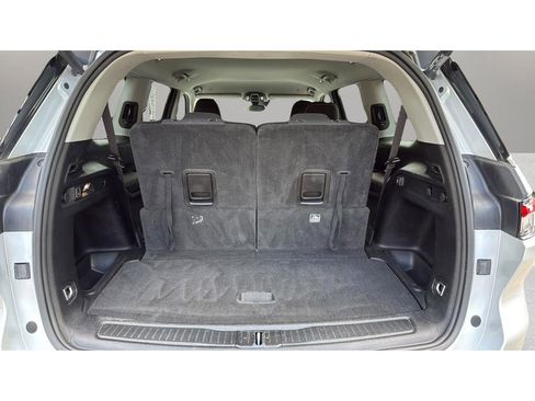 Used 2021 Jeep Grand Cherokee L Laredo w/ Luxury Tech Group I image 17