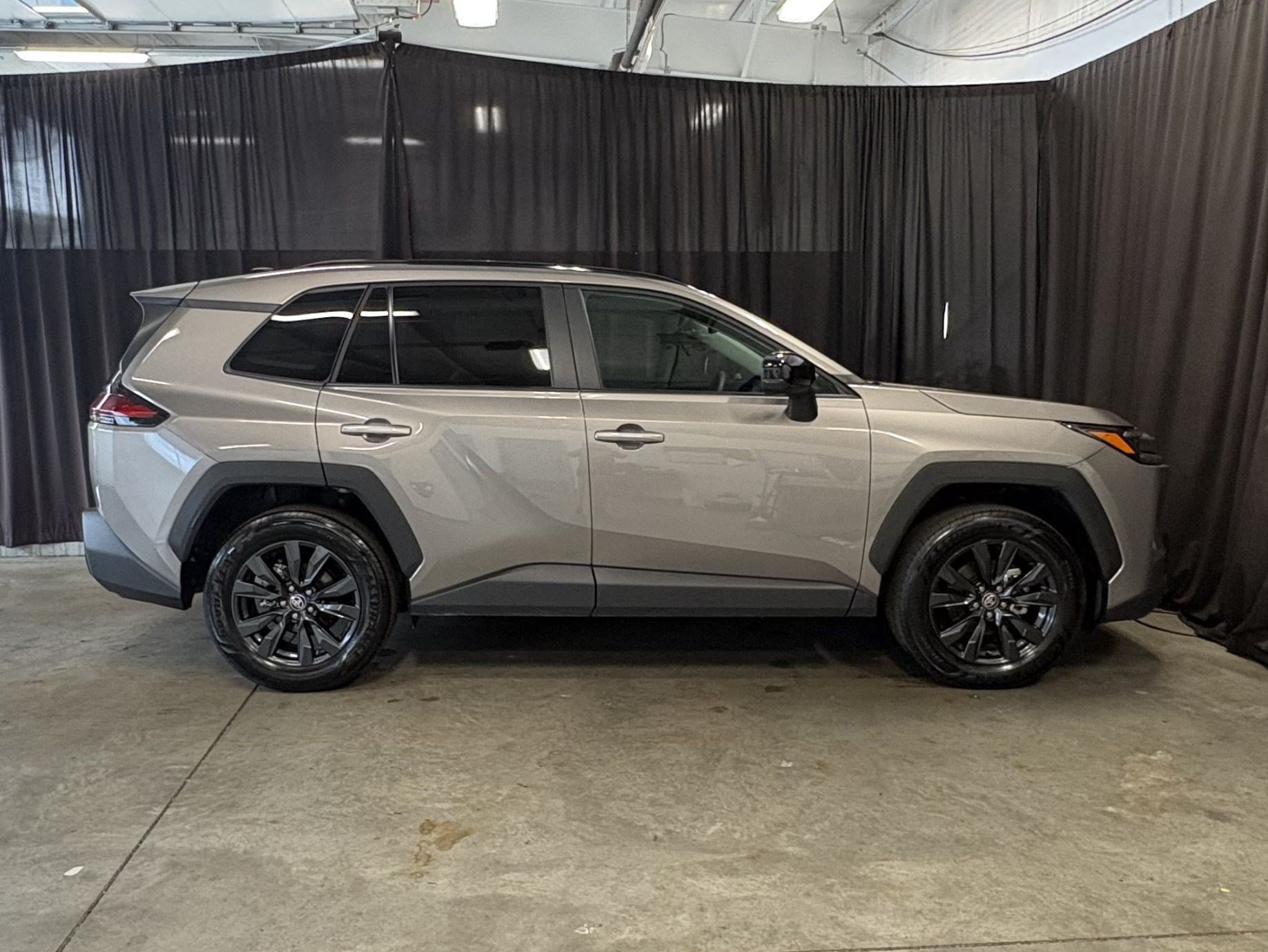 Used 2026 Toyota RAV4 XLE Premium FWD image 4