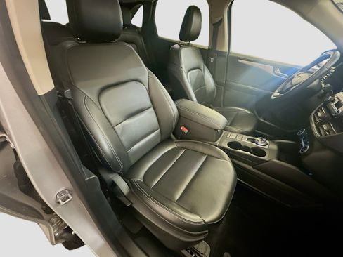 Used 2020 Ford Escape SEL AWD/4WD image 34
