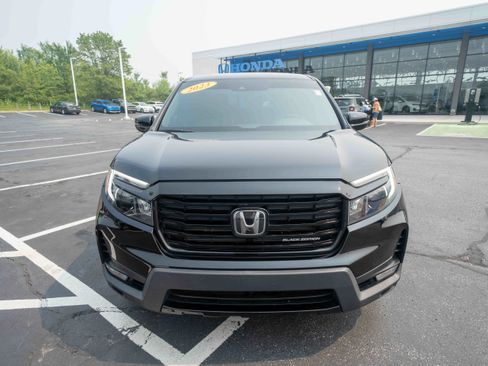 Used 2023 Honda Ridgeline Black Edition image 2