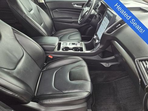 Used 2022 Ford Edge Titanium AWD/4WD image 13