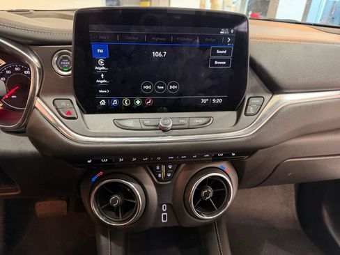 Used 2026 Chevrolet Blazer LT FWD image 17