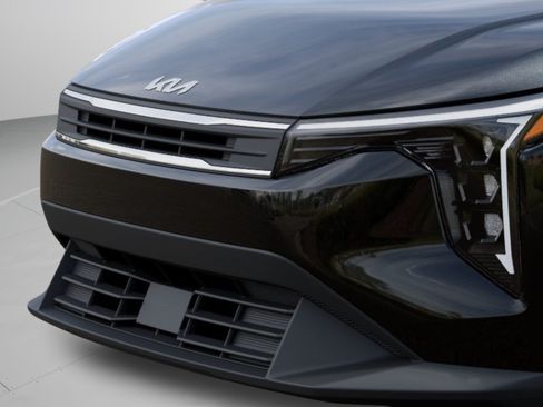 New 2026 Kia K4 FWD image 13