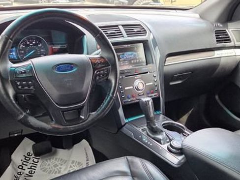 Used 2016 Ford Explorer Limited AWD/4WD image 15