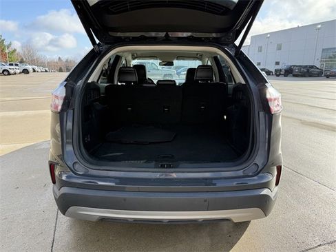 Used 2021 Ford Edge SEL w/ Convenience Package image 8