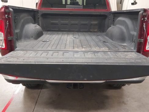 Used 2024 RAM 3500 Tradesman w/ Chrome Appearance Group AWD/4WD image 27