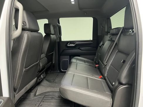 Used 2025 GMC Sierra 3500 SLT AWD/4WD image 37