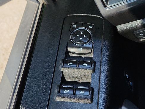 Used 2019 Ford F150 XLT w/ Equipment Group 302A Luxury image 17