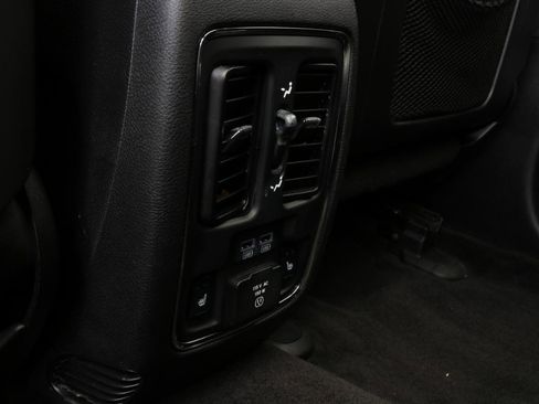 Used 2014 Jeep Grand Cherokee Summit AWD/4WD image 35