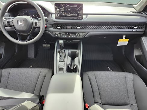 New 2025 Honda Accord SE image 13