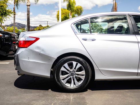 Used 2014 Honda Accord LX image 6