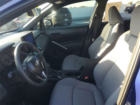 Certified 2025 Toyota Corolla Cross AWD Hybrid image 15