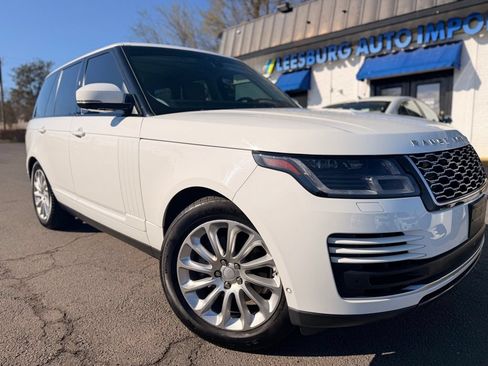 Used 2018 Land Rover Range Rover HSE AWD/4WD image 2