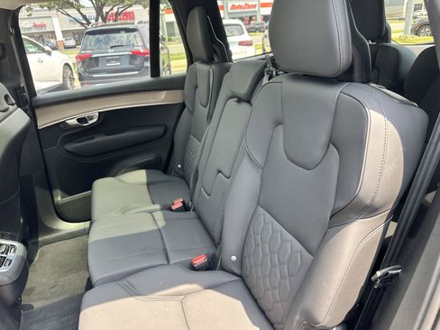 Used 2025 Volvo XC90 B6 Plus AWD/4WD image 28