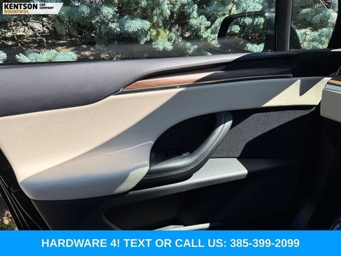 Used 2023 Tesla Model X AWD/4WD image 16