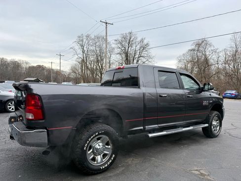 Used 2014 RAM 2500 SLT image 5