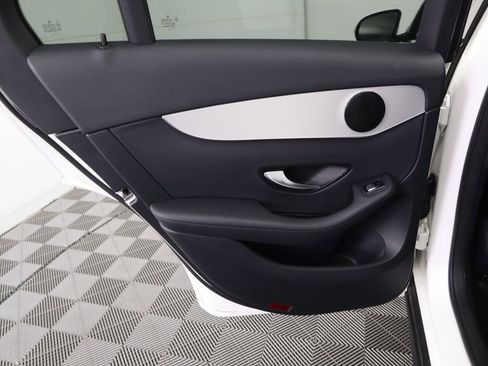 Certified 2022 Mercedes-Benz GLC 300 image 26