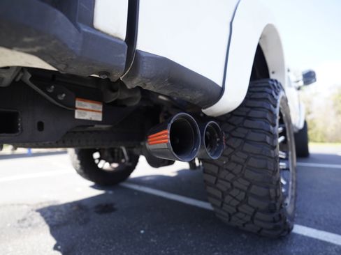 Used 2023 Ford F250 Lariat w/ Lariat Ultimate Package image 55