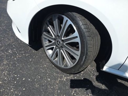 Used 2019 Mercedes-Benz CLA 250 4MATIC image 50