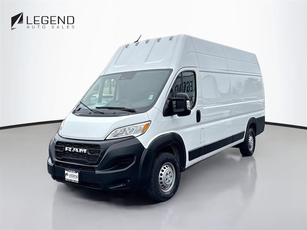 Used 2024 RAM ProMaster 3500 FWD image 1