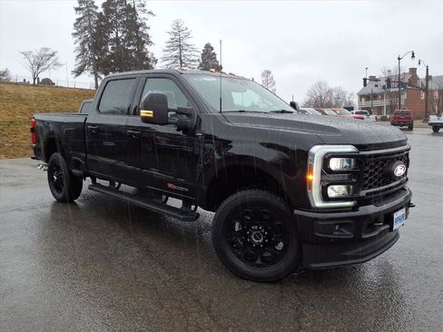 New 2026 Ford F250 Lariat w/ Black Appearance Package image 1