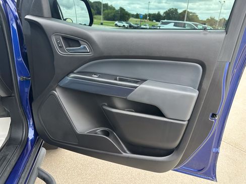 Used 2016 Chevrolet Colorado Z71 AWD/4WD image 33