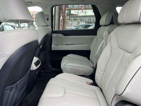 Used 2023 Hyundai Palisade Calligraphy AWD/4WD image 13