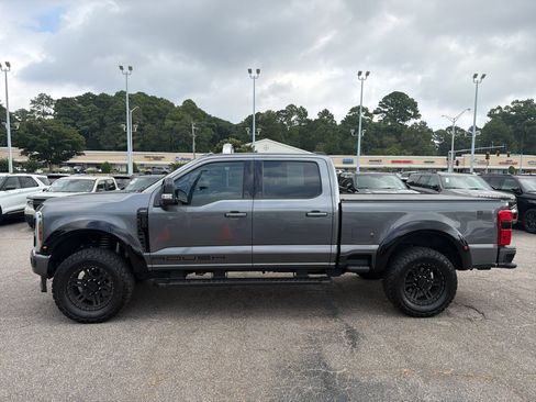 Used 2025 Ford F250 Lariat w/ Lariat Ultimate Package AWD/4WD image 8