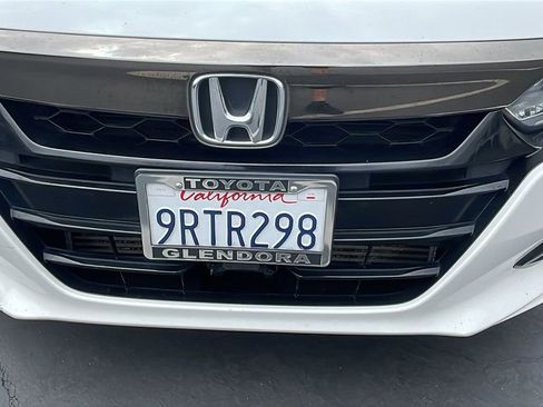 Used 2020 Honda Accord Sport image 9