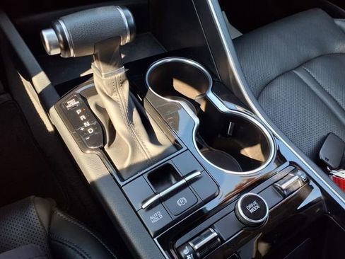 Used 2023 Kia K5 EX image 16