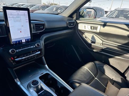 Used 2020 Ford Explorer ST w/ Premium Technology Package image 23