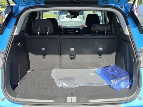 New 2026 Chevrolet TrailBlazer LT w/ LT Cold Weather Package FWD image 15