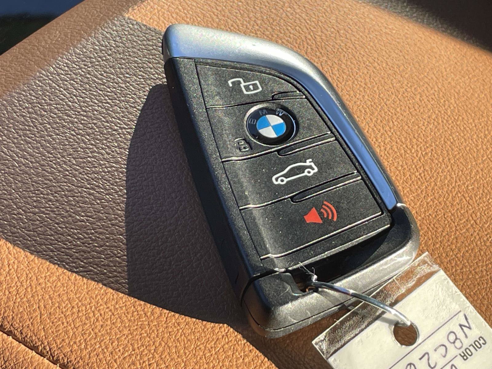 Used 2022 BMW 330i xDrive Sedan w/ Driving Assistance Package AWD/4WD image 38