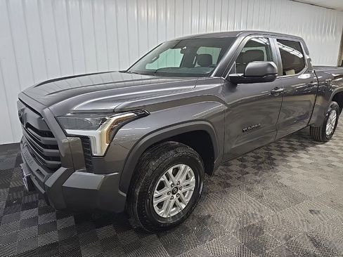 Used 2025 Toyota Tundra SR5 AWD/4WD image 8